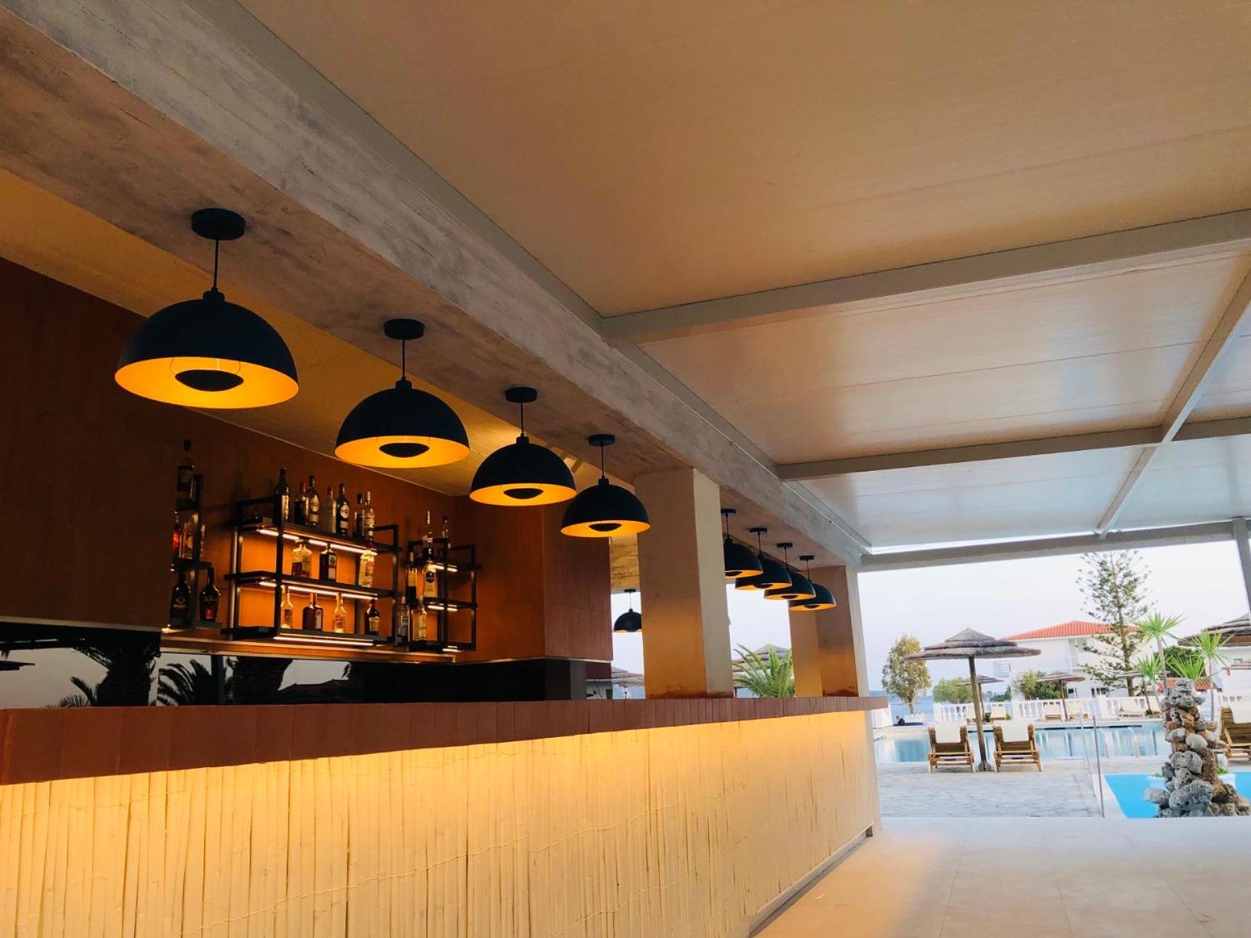 Sirenes Beach Resort Samos Town Exterior photo